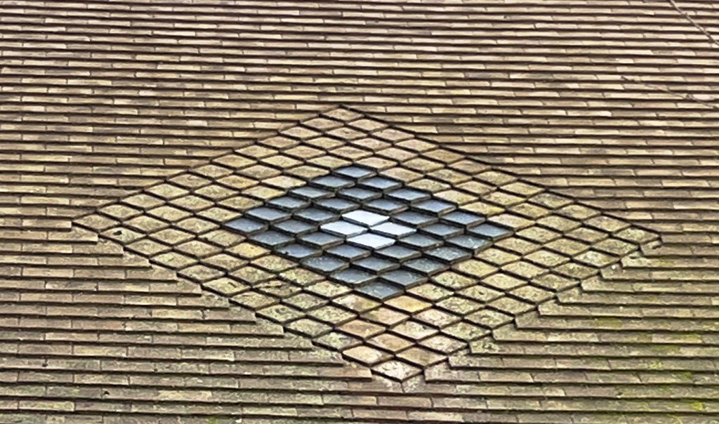 couvreur lorris, MILAN  Couverture lorris, toiture, aluminium, couverture en acier, couverture en aluminium, couverture bardage, couverture en cuivre, couverture métallique, couverture en plomb, couverture tuile, couverture en zinc, chéneau, châssis de toit, zinguerie